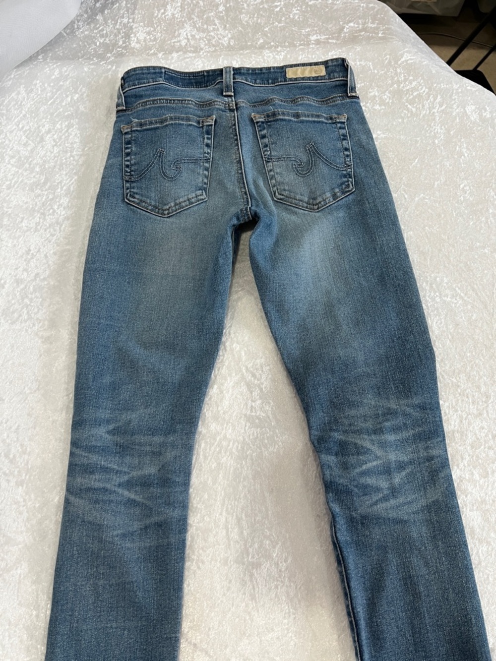 AG Adriano Goldschmied Farrah Skinny Ankle Denim Jeans Size 26R Distressed Raw - Picture 4 of 15